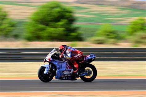 MotoGP Aragon GP: Marc Marquez beats Aprilias to top FP2 .